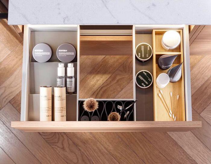 Dansani Luna 121 møbelsæt m/Kantate vask, høj skuffe og indretning - Brun eg Dansani Luna 121 møbelsæt m/Kantate vask, høj skuffe og indretning - Brun eg