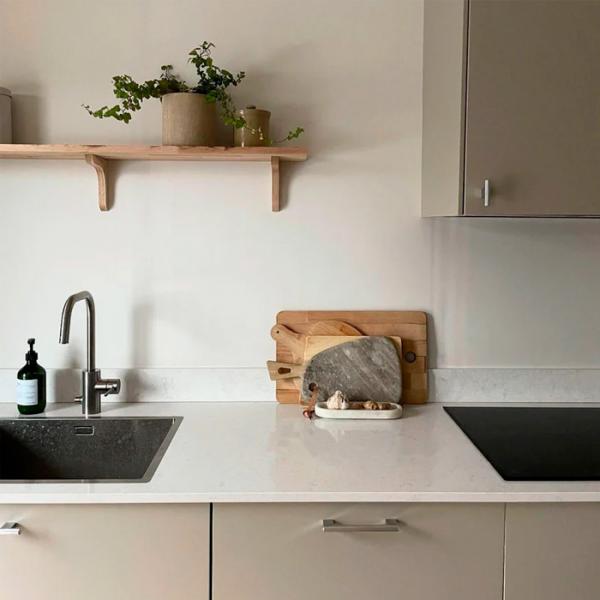 Beslagsboden B651 m&oslash;belgreb m/crystal cut - Krom